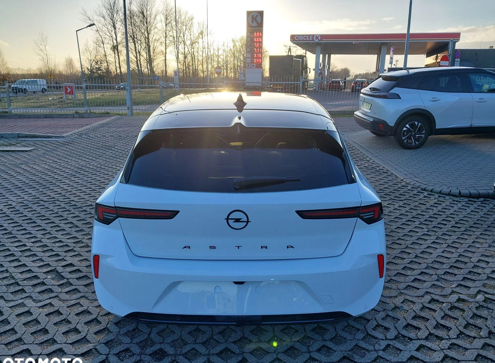 Opel Astra cena 135800 przebieg: , rok produkcji 2024 z Karlino małe 379